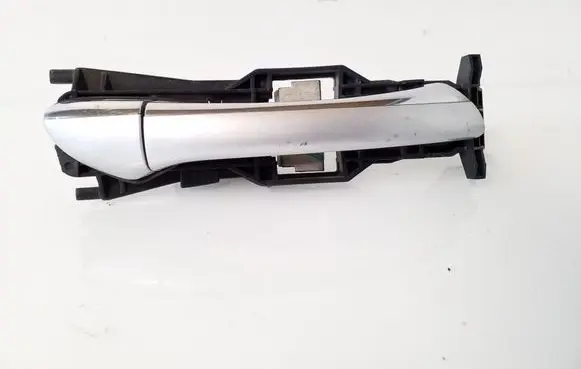 Mercedes-Benz CLK A209 C209 Front door exterior handle