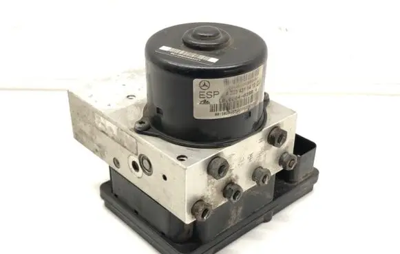 Mercedes-Benz C AMG W203 ABS Pump A2034311412