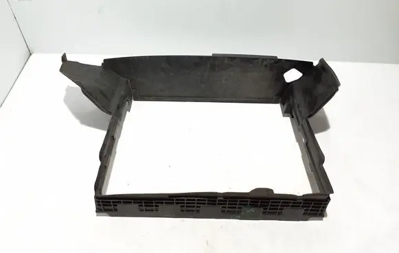 Renault Arkana Intercooler air guide/duct channel 214995476R