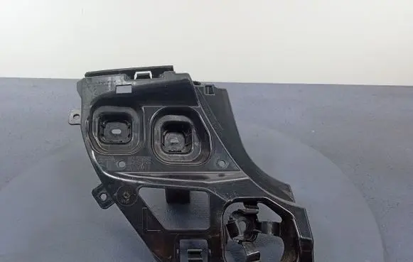 BMW 1 F40 Front bodywork piece 7461397