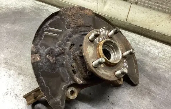 Subaru Legacy Front wheel hub