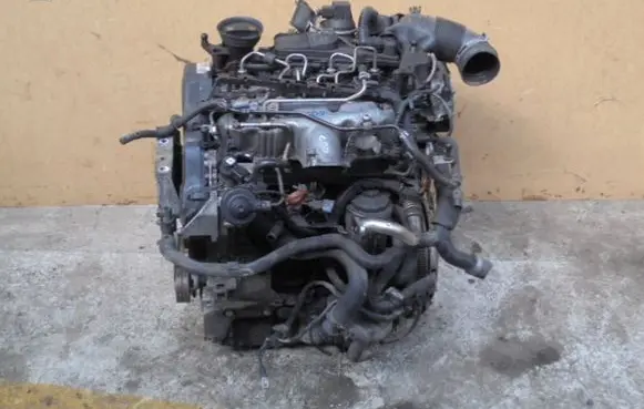 Volkswagen Golf V Engine AXC
