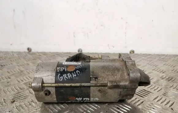 Suzuki Grand Vitara I Starter motor 3110068D0