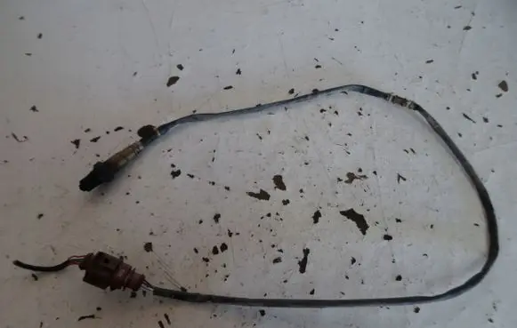Skoda Octavia Mk2 (1Z) Lambda probe sensor 06F906262E