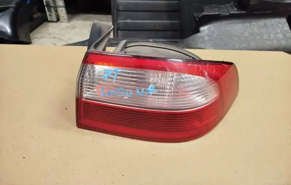 Renault Laguna II Rear/tail lights 8200002474 2345 hatchback