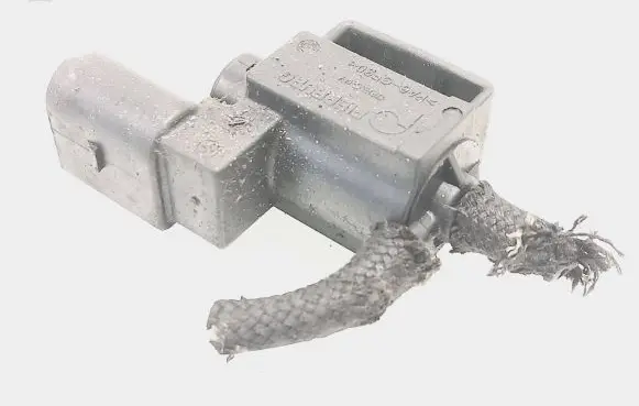 Vacuum valve