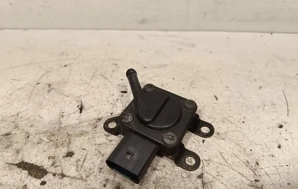 BMW X6 E71 Exhaust gas pressure sensor 7808013