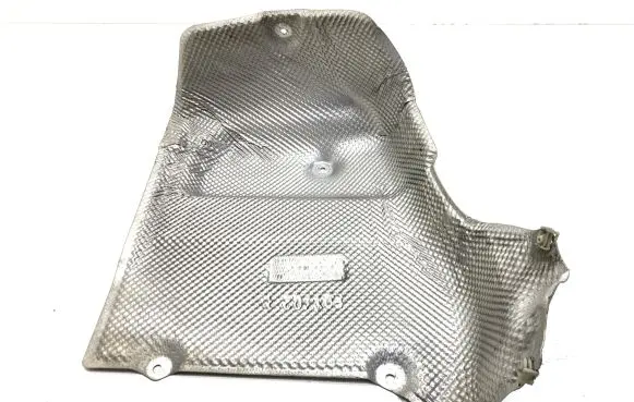 BMW 7 F01 F02 F03 F04 Heat shield in engine bay 7185211