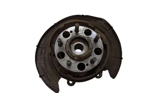 Rear wheel hub