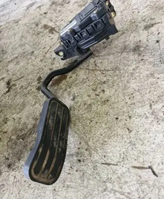 Ford Galaxy Accelerator throttle pedal 98VW9F836AB 6PV00777003