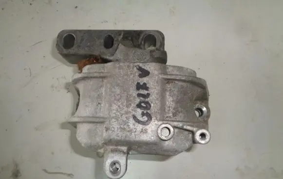 Volkswagen Golf V Engine mount bracket 1k0199262as