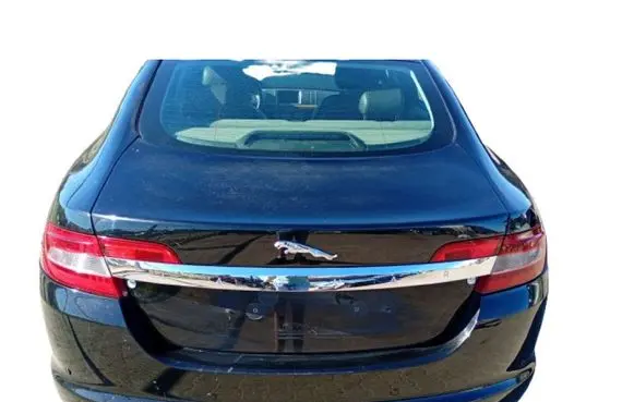 Jaguar XF X250 Tailgate/trunk/boot lid