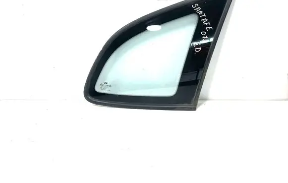 Hyundai Santa Fe Rear side window DOT748AS2M32 43R000381
