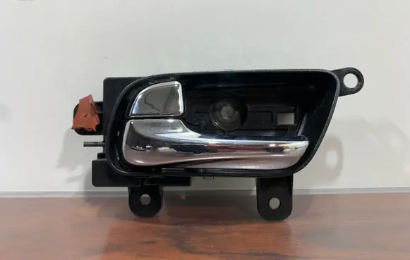Infiniti QX50 (J50) Front door interior handle