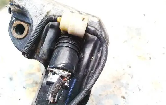 Opel Zafira B Windscreen/windshield washer pump