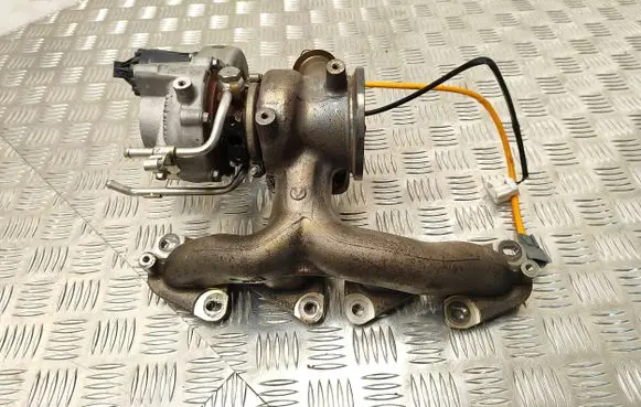 Renault Megane IV Turbo 8273880009 827388 14411