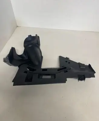 Foot area side trim