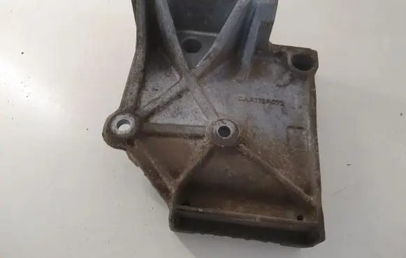 Mitsubishi Outlander A/C compressor mount bracket MN134179