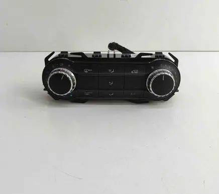 Mercedes-Benz B W246 W242 Interior fan control switch 5HB010445