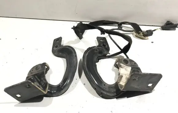 Peugeot 3008 I Tailgate/trunk/boot hinge 9683213680D 9684852207