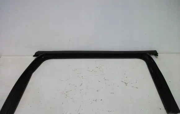 Mercedes-Benz B W247 Rubber seal front door window/glass A2477352800R