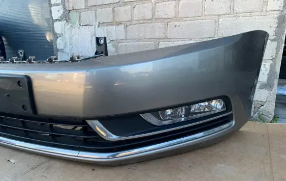 Volkswagen PASSAT B7 Front bumper