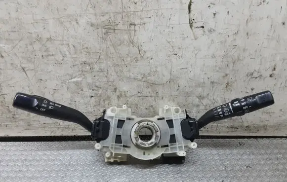Suzuki Liana Wiper turn signal indicator stalk/switch 17C983