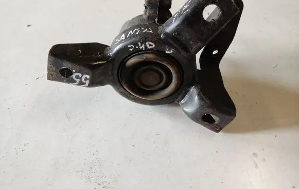 Hyundai Santa Fe Engine mount bracket 2181226700
