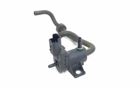 Vacuum valve