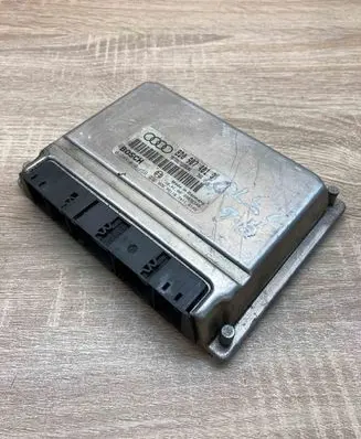 Audi A4 S4 B5 8D Engine control unit/module ECU 8D0907401Q 0281010159
