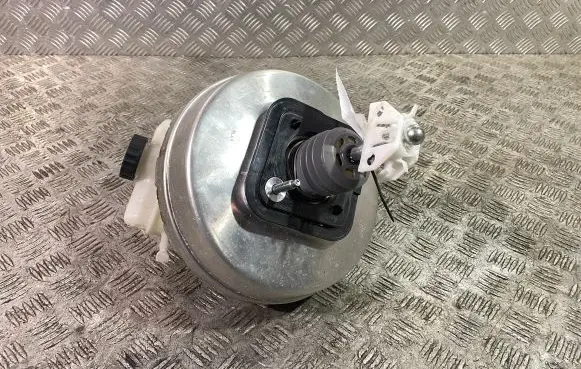BMW X4 G02 Brake booster 6875180