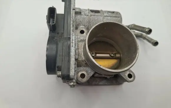 Nissan Qashqai Throttle valve SERA52601 K2820