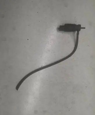 BMW 3 E46 Windscreen/windshield washer pump 