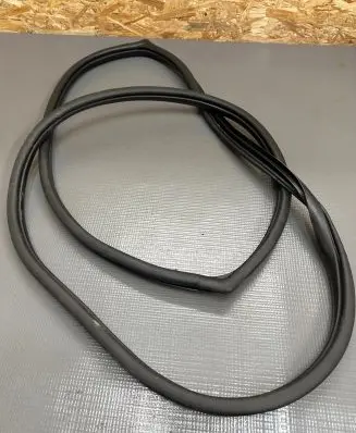 KIA Sportage Rubber seal front door (on door) 