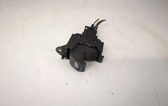 Volvo V70 Electric window control switch 30773273