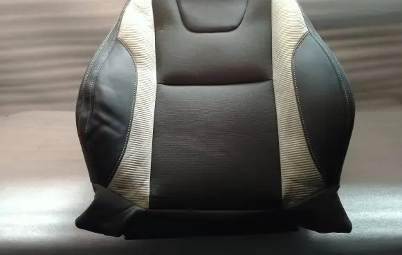 Volvo S60 Seat trim 1287830 224259488 Y283352