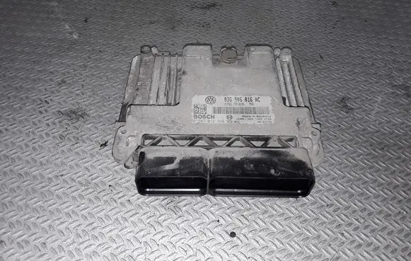 Volkswagen Jetta V Engine control unit/module 03G906016AC 0281012239