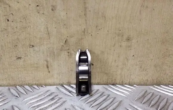 Volvo S60 Valve rocker arm 