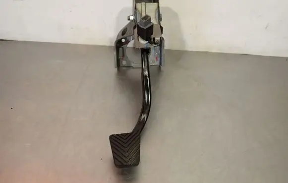 Hyundai i30 Brake pedal 32800-G4100