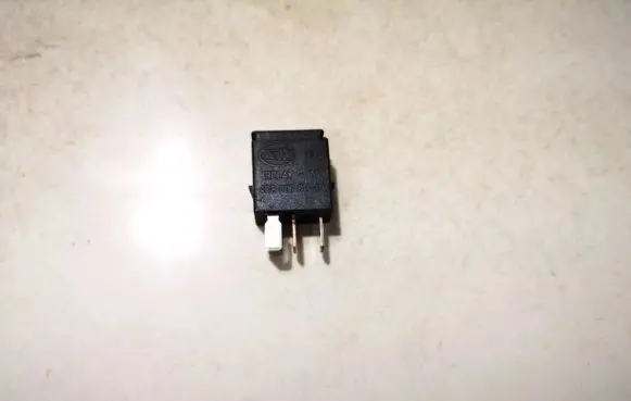 Nissan Almera Tino Other relay 252309f905 4rd007814-04