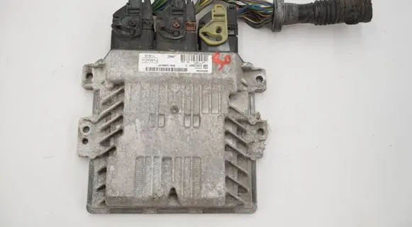 Ford Focus Engine control unit/module BV6112A650NF