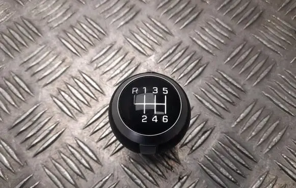 Hyundai Kona II Gear lever shifter trim leather/knob 