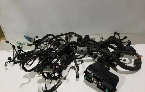Honda CR-V Engine installation wiring loom 32200T1TE61 77961T1G2W1000