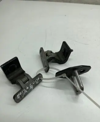 Porsche Macan (95B) Loading door hinge set 8U0827300A