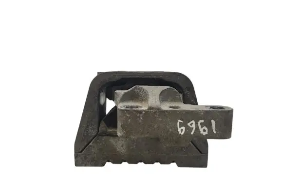 Volkswagen Caddy Engine mount bracket 1K0199262 3618372