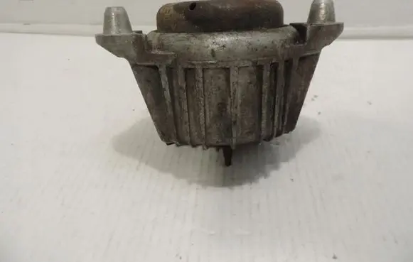 Mercedes-Benz E W212 Engine mount vacuum valve A2122401917