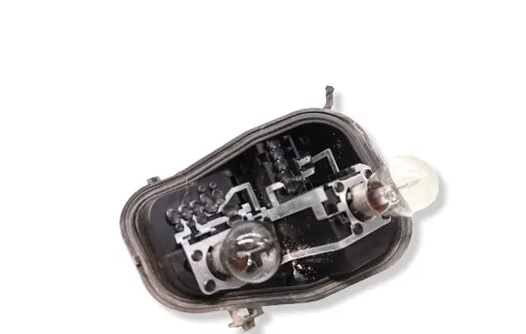 Audi A6 S6 C6 4F Tail light bulb cover holder 89036915