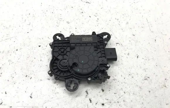 Volkswagen Tiguan Soft lock spindle drive 1T3827887A