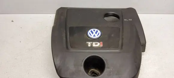Volkswagen Golf IV Engine cover (trim) 038103925