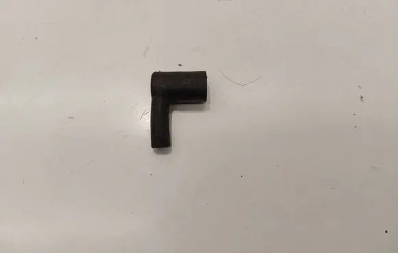 Volkswagen Golf II Vacuum line/pipe/hose 037129638